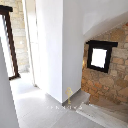 וילה Zennova #65 Vanina