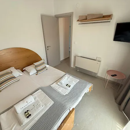 Zennova #65 Vanina ניקיטי