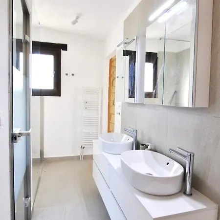 Villa Zennova #65 Vanina Nikiti (Sithonia)