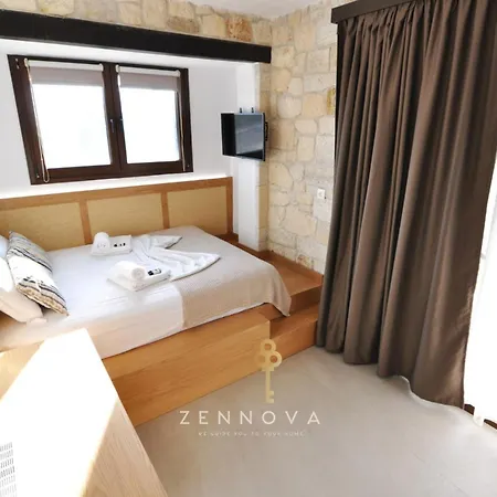 Zennova #65 Vanina Villa